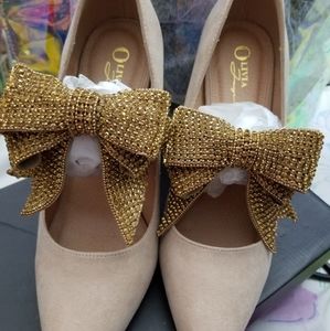 Golden Bows High Heels